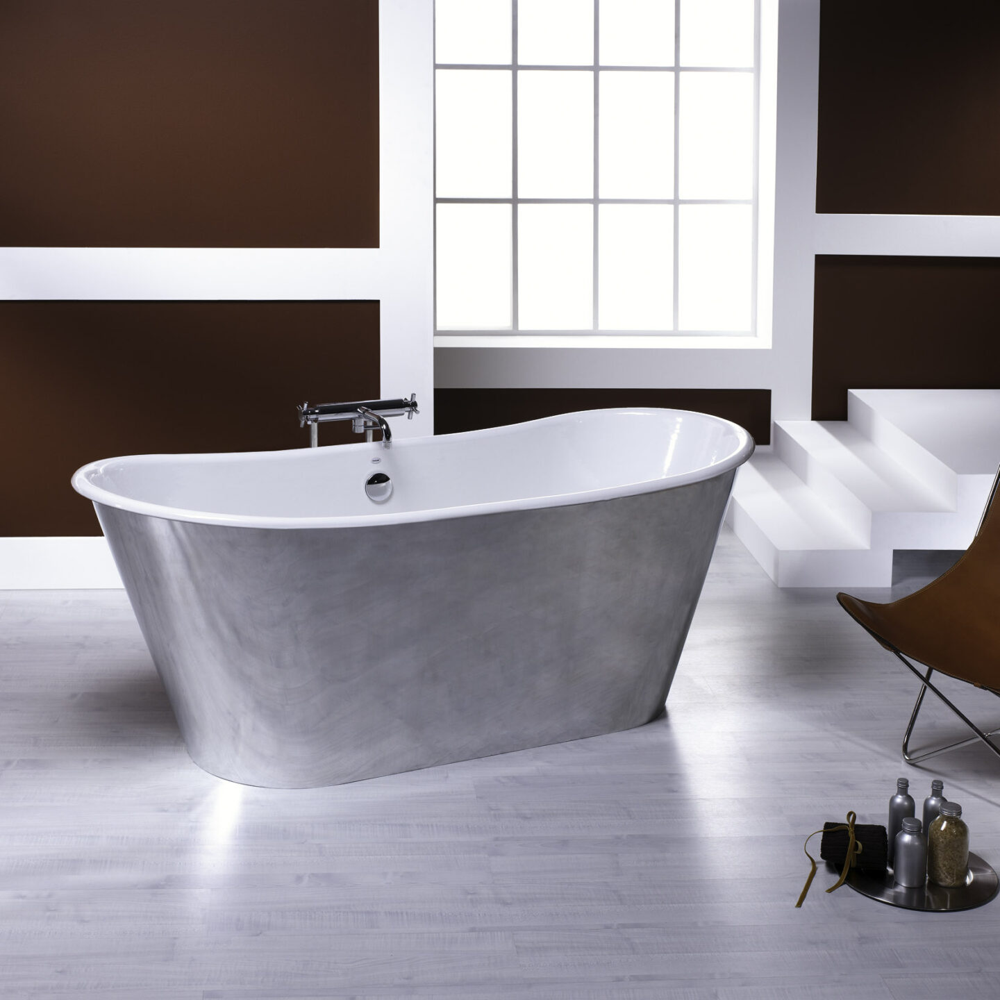 Wanna żeliwna czy stalowa – które rozwiązanie jest lepsze? Porównanie trwałości, komfortu i ceny