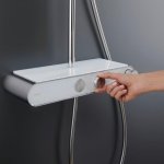   Duravit Zestaw prysznicowy ze zintegrowaną półką MinusFlow 1050 i termostatem prysznicowym chrom TH4382008005