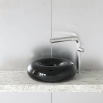 Trone Orbe Umywalka okrągła Ø 44 cm z korkiem Black ORBEBL