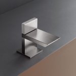 CEA Bar Zawór na zimną lub ciepłą wodę jednootworowy Satin Stainless Steel BAR61S