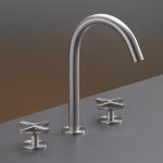 CEA Cross Bateria umywalkowa 3-otworowa z obrotową wylewką Satin Stainless Steel CRX06S