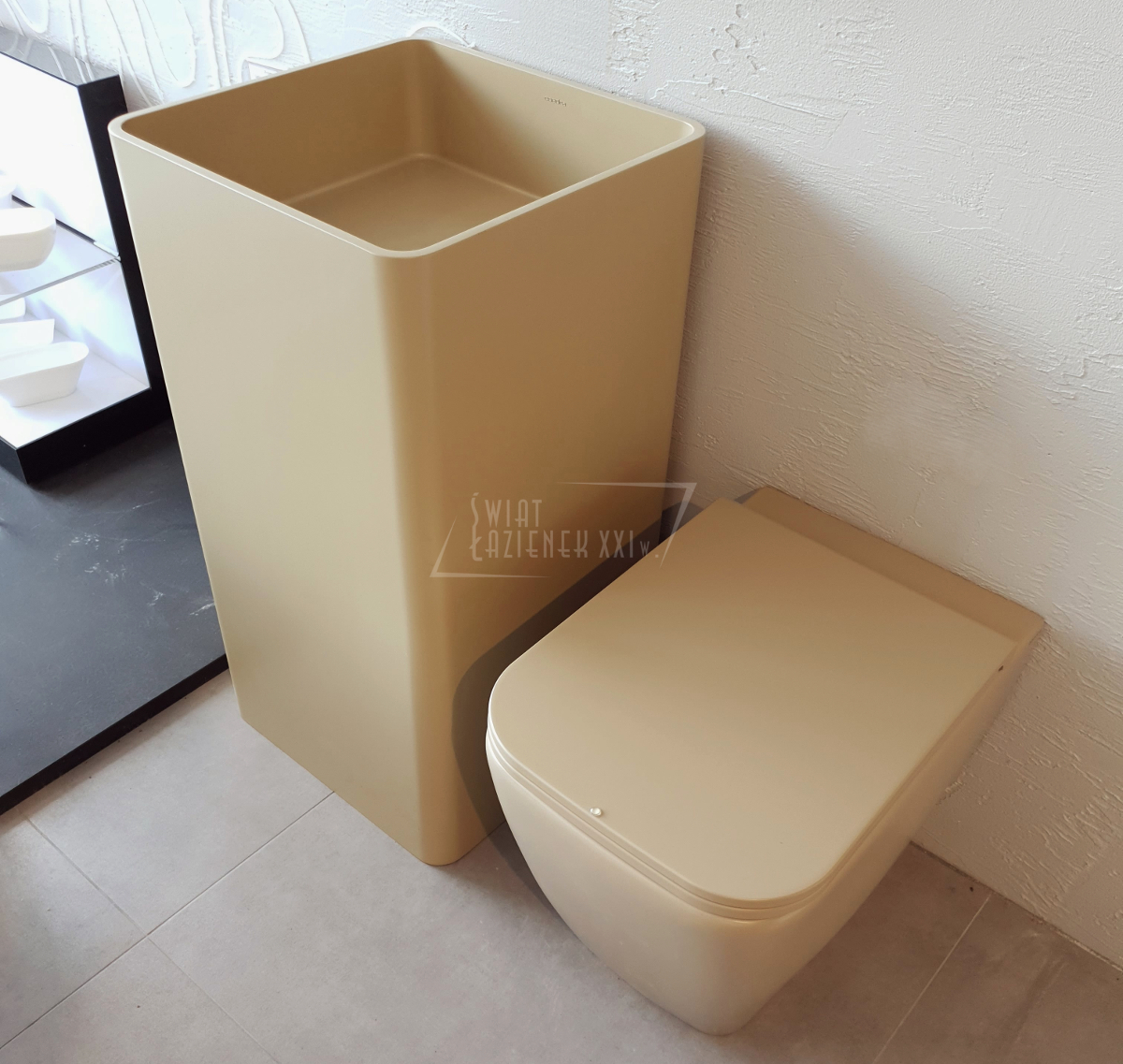 Esedra ZESTAW: Qube 7 Umywalka wolnostojąca 44x44 cm z korkiem Click-Clack + Quadra Miska WC stojąca z deską wolnoopadającą sabbia SALVQ7+SAPLV+SAWCQD+SACWQDRF ZMIANA EKSPOZYCJI!!