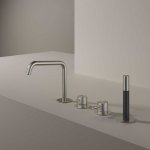 Hotbath Archie Bateria wannowa z wylewką i słuchawką prysznicową Steel Brushed AR083.IX