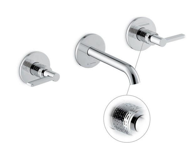 Newform Blink Chic luxury Bateria umywalkowa ścienna 3-otworowa z teksturą część zewnętrzna chrom 71120E.21.018