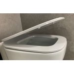 Rak Ceramika One Miska bezrantowa 52x36,5 z deską wolnoopadającą slim biały połysk ONE2SET