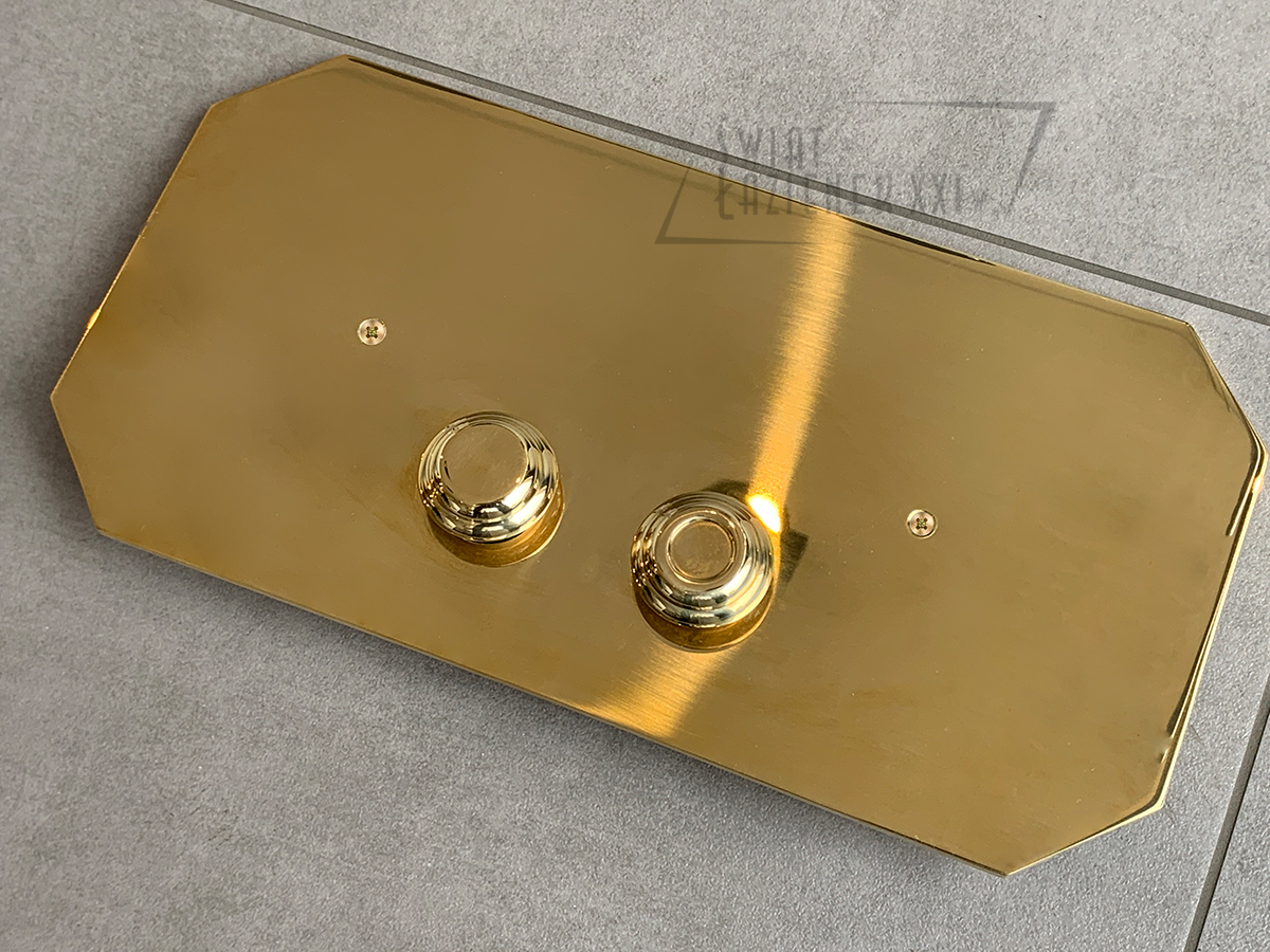 Sbordoni Przycisk spłukujący natural brass SB071ON