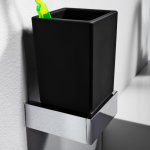 STEINBERG SERIA 460 Kubek szklany z uchwytem ściennym Chrom/Czarny mat 460.2002 / 4602002