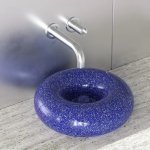 Trone Orbe Umywalka okrągła Ø 44 cm z korkiem Flaked Blue ORBEFB