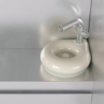 Trone Orbe Umywalka okrągła Ø 30 cm ścienna z korkiem Cream ORBEXXCR